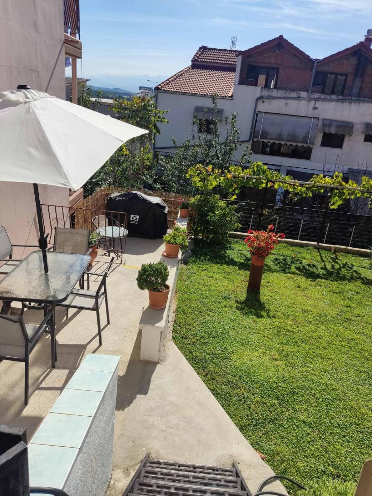 V&P House Meteora Lägenhet Kalampaka Exteriör bild